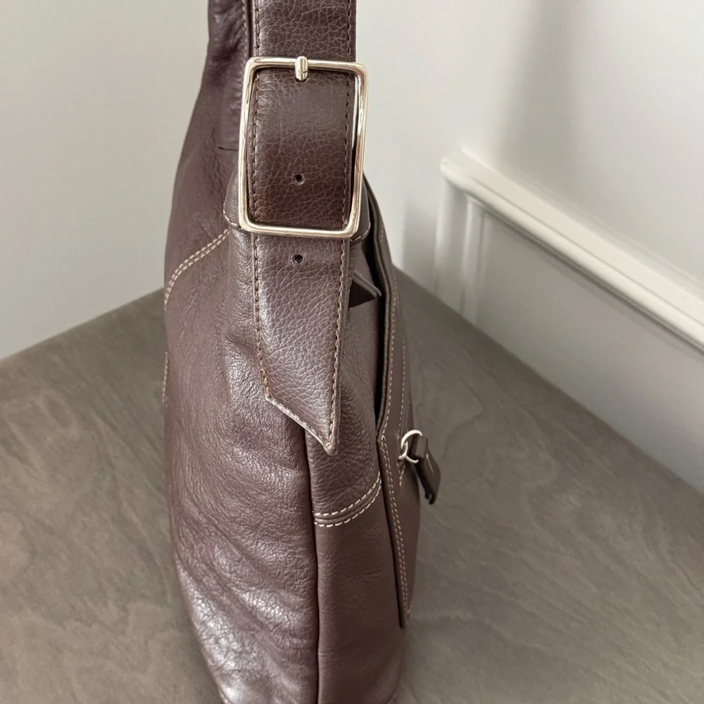 Liz Claiborne Brown Leather Shoulder Handbag